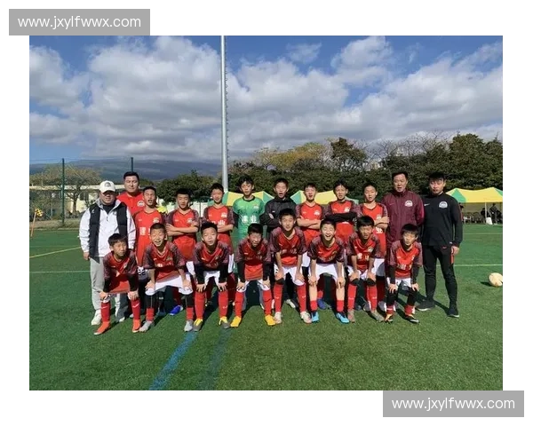 日本高中足球联赛精彩瞬间：青春与梦想的碰撞与奋斗